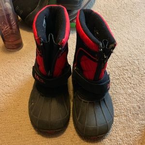 Tote Snow Boots